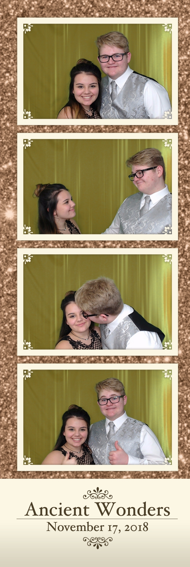 Skyview TWIRP | View more photos from the event at gallery.photoboothbillings.com/u/PhotoBoothBillings/Skyview-TWIRP
